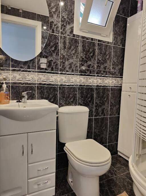 Benalmadena Apartment 66M2 Terrace 16M2 Sea View 200M From The Beach Exterior photo